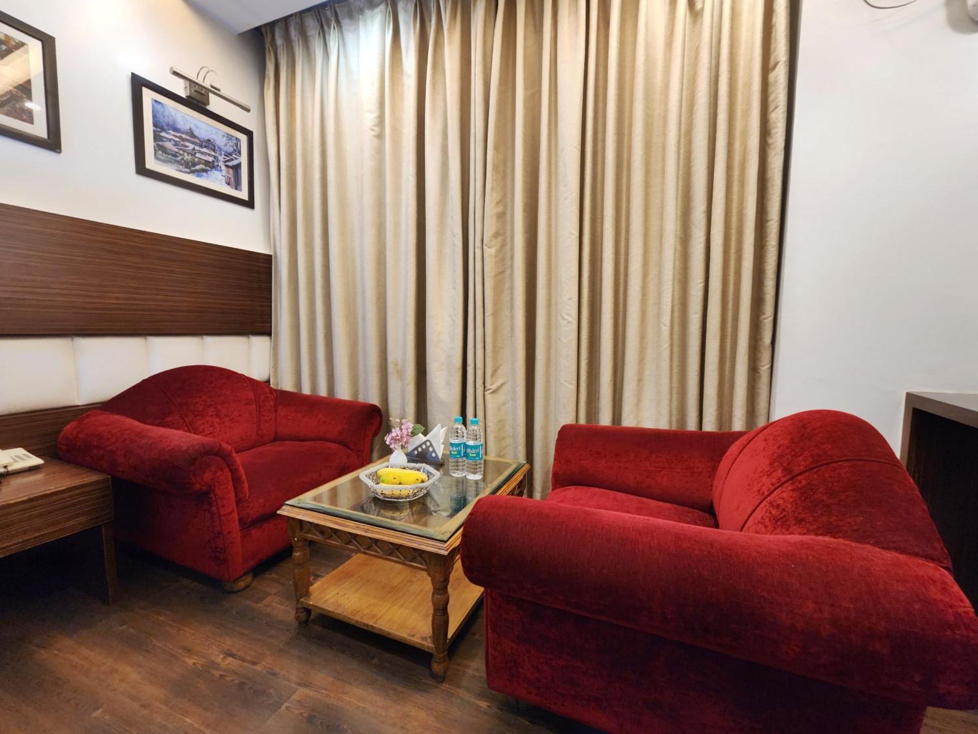 Hotel Surya 西姆拉 外观 照片