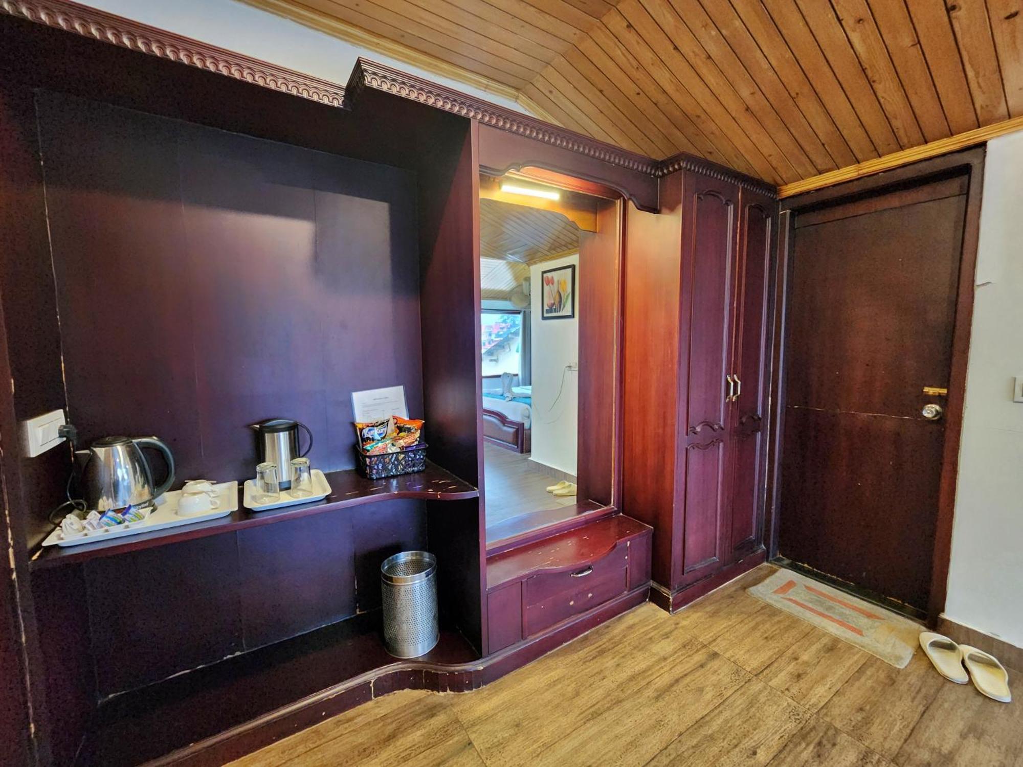 Hotel Surya 西姆拉 外观 照片