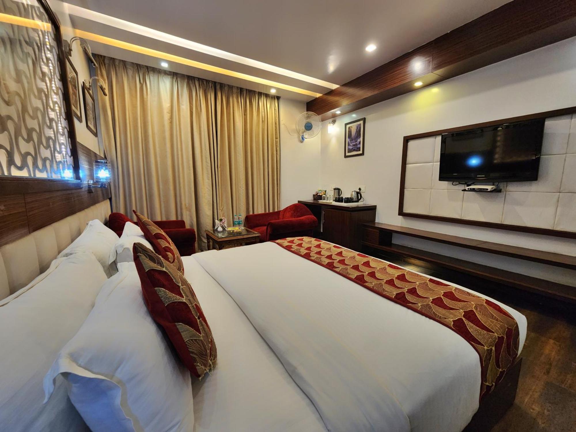 Hotel Surya 西姆拉 外观 照片