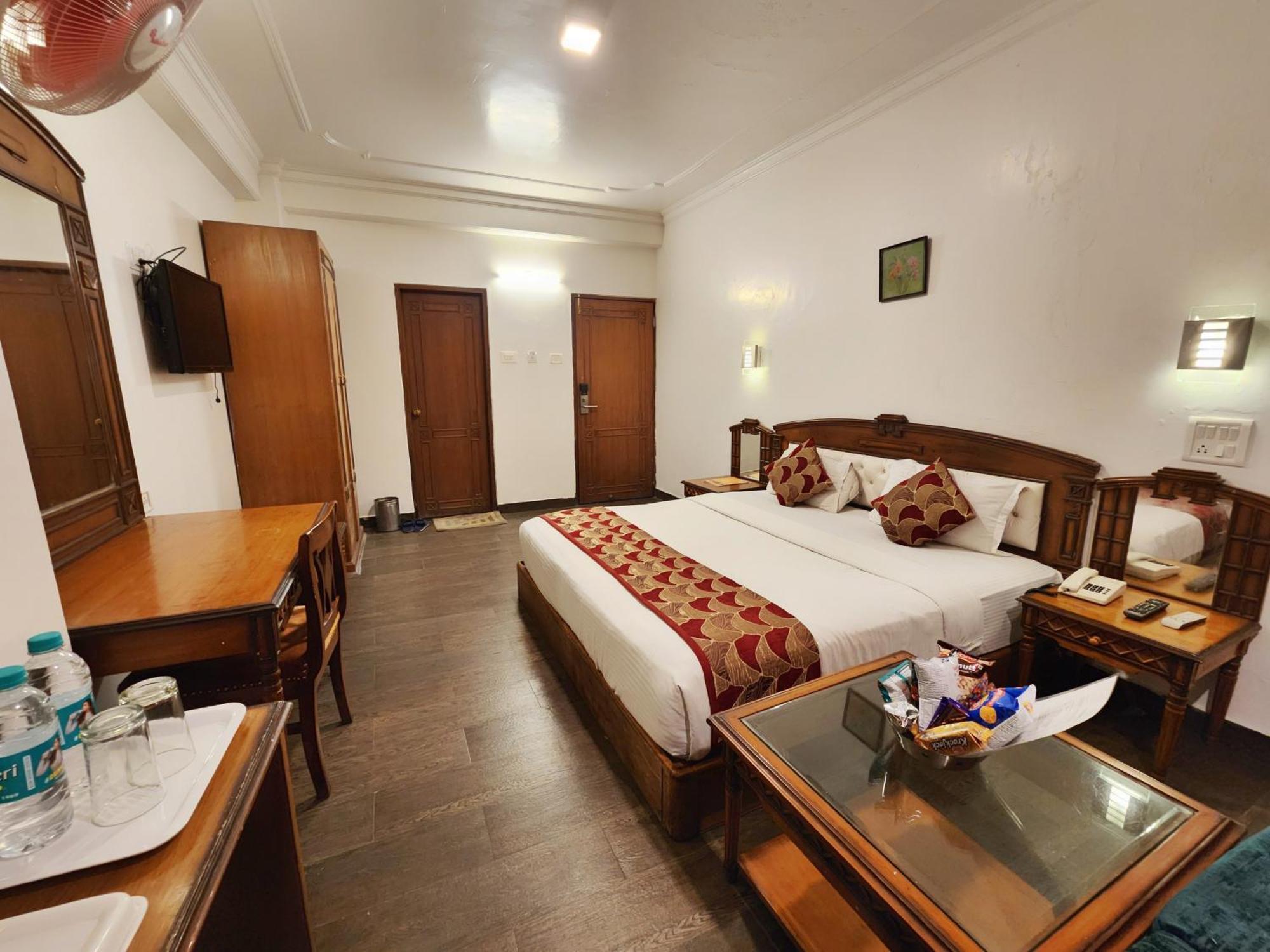 Hotel Surya 西姆拉 外观 照片