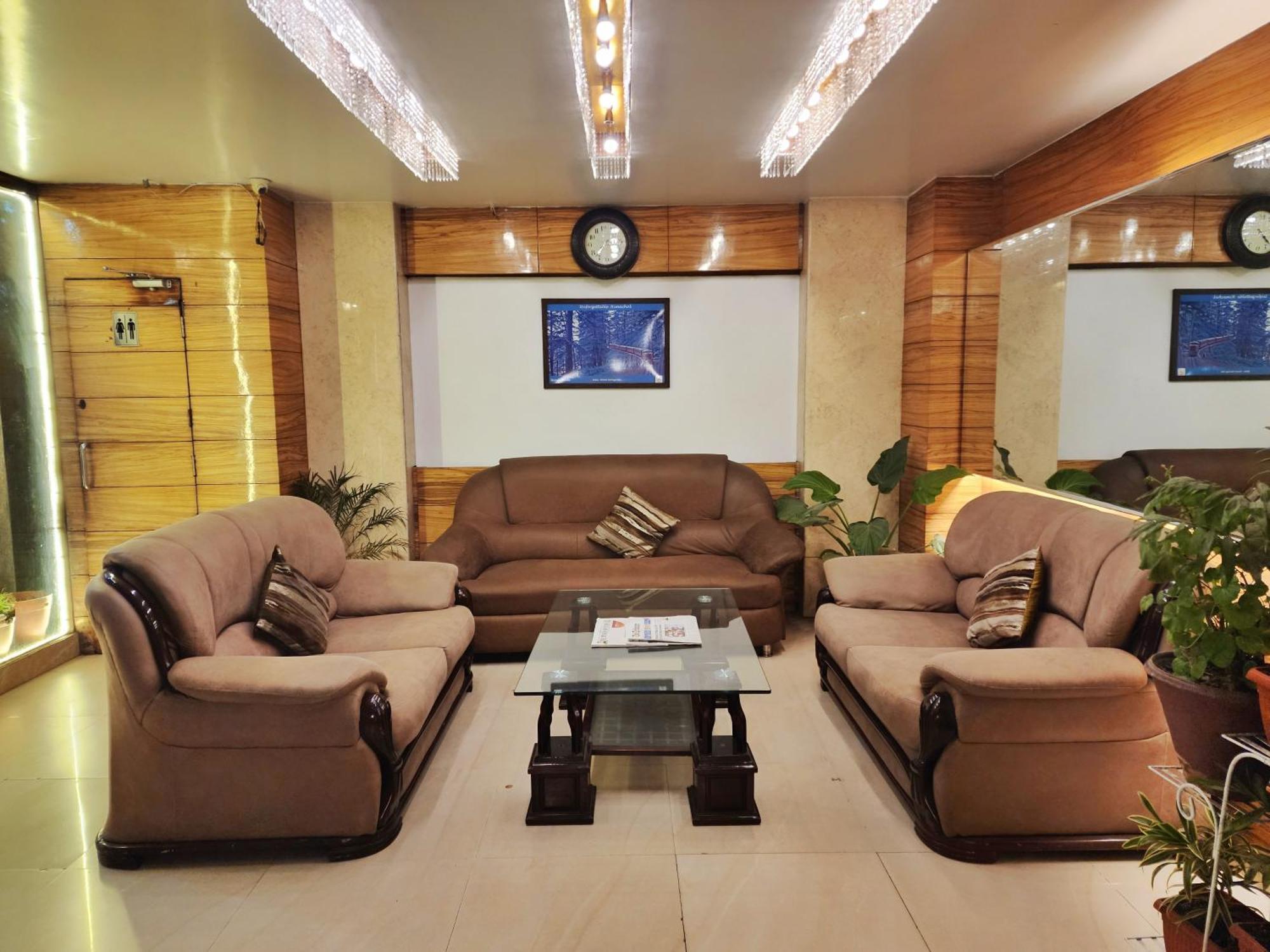 Hotel Surya 西姆拉 外观 照片